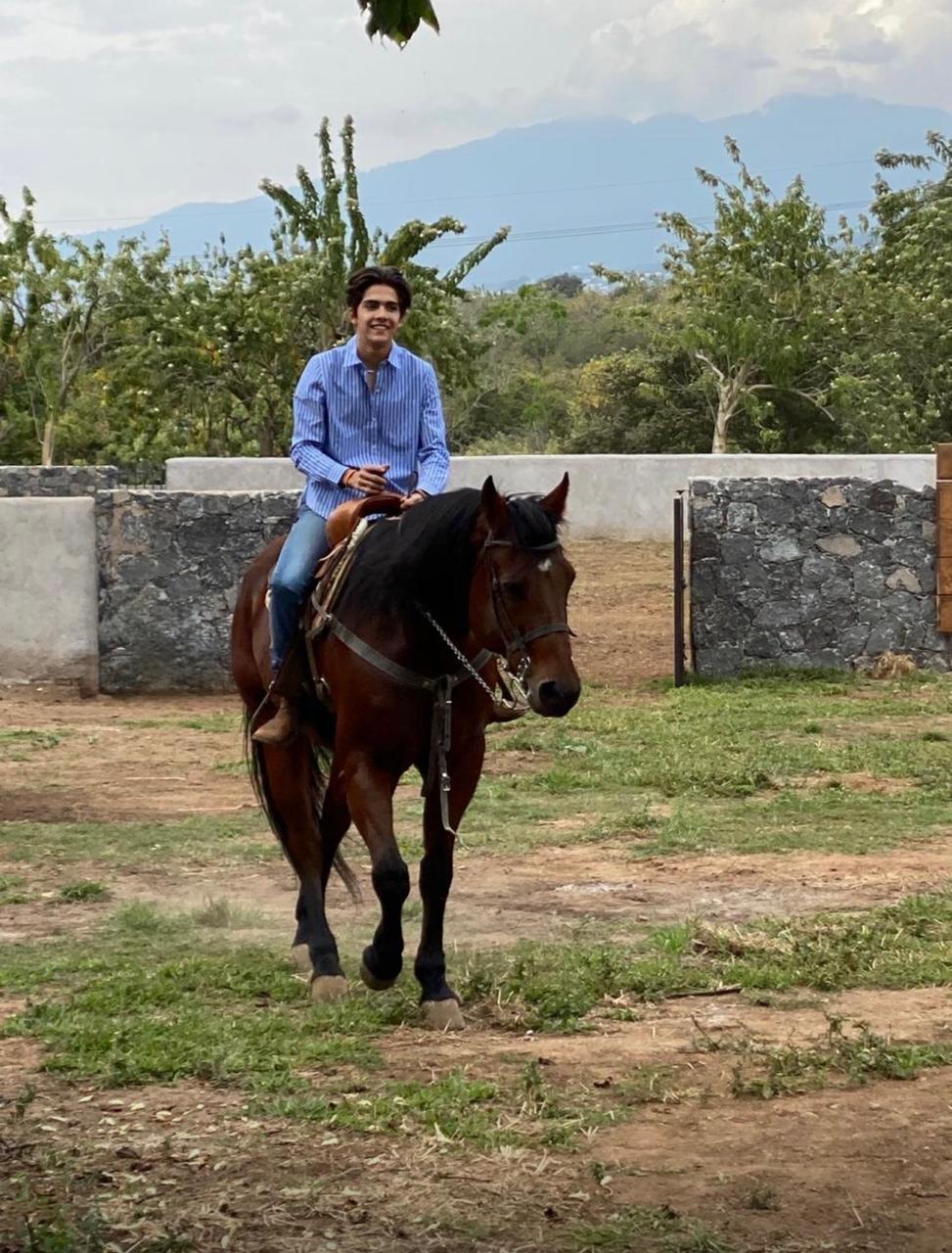 Cabalgata Rancho los Curros